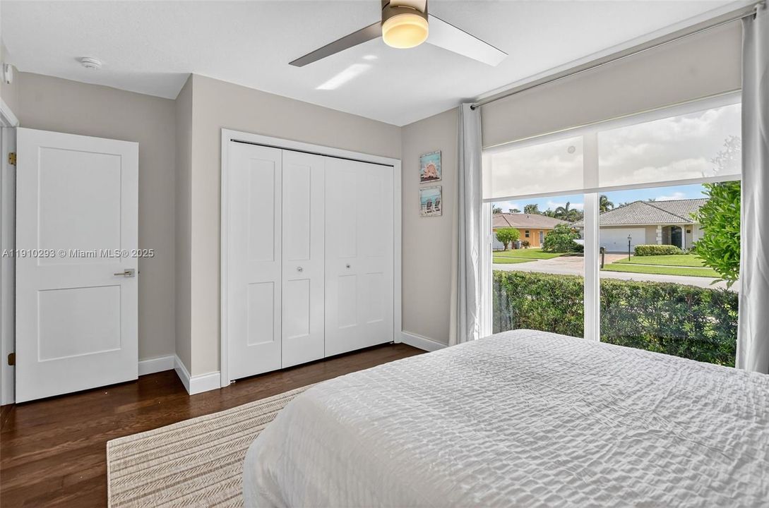 For Rent: $12,000 (4 beds, 2 baths, 2152 Square Feet)