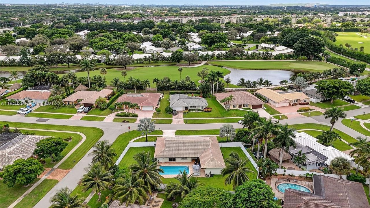 For Rent: $12,000 (4 beds, 2 baths, 2152 Square Feet)