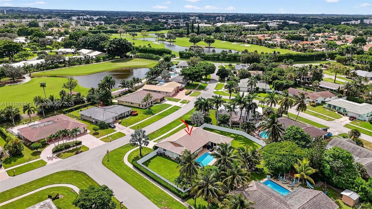 For Rent: $12,000 (4 beds, 2 baths, 2152 Square Feet)