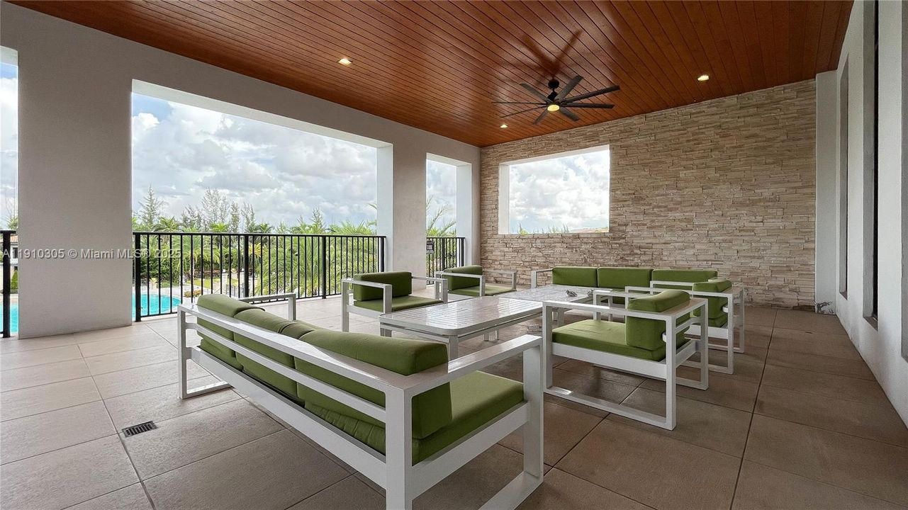 Recently Rented: $5,500 (4 beds, 3 baths, 2650 Square Feet)
