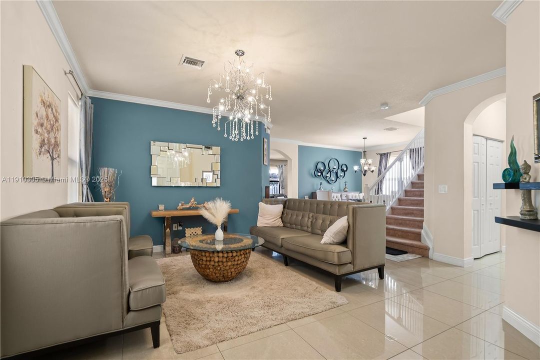 Recently Rented: $5,500 (4 beds, 3 baths, 2650 Square Feet)