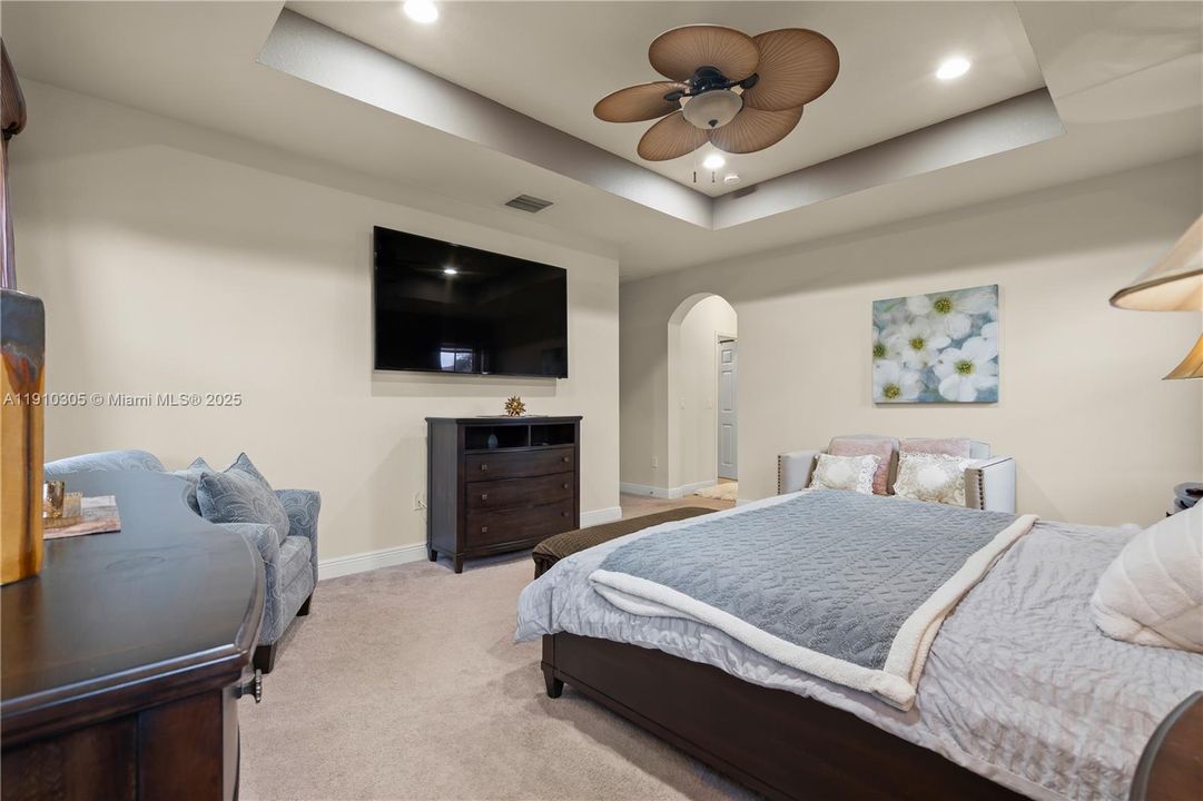 Recently Rented: $5,500 (4 beds, 3 baths, 2650 Square Feet)