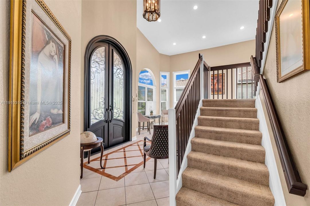 For Sale: $1,299,000 (5 beds, 5 baths, 3461 Square Feet)