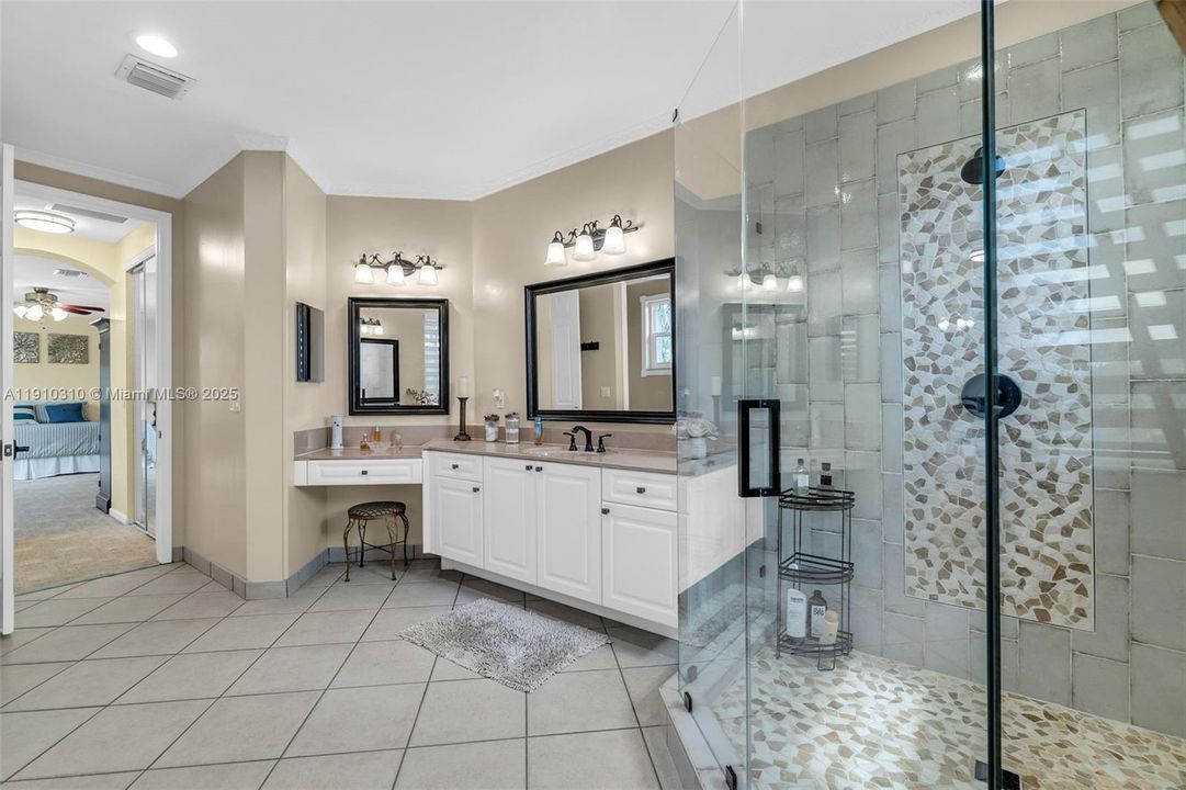 For Sale: $1,299,000 (5 beds, 5 baths, 3461 Square Feet)