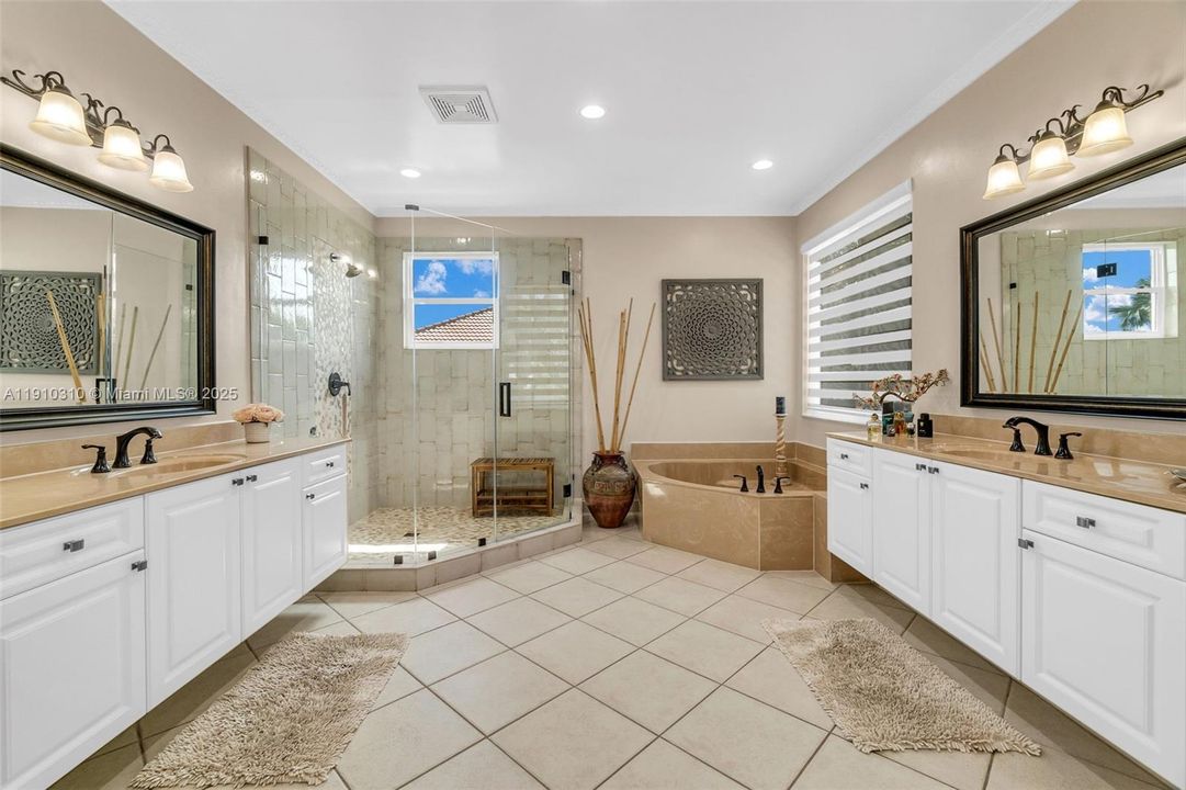 For Sale: $1,299,000 (5 beds, 5 baths, 3461 Square Feet)