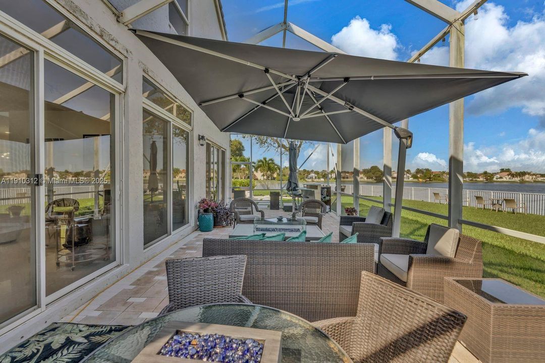 待售: $975,000 (4 贝兹, 3 浴室, 3347 平方英尺)