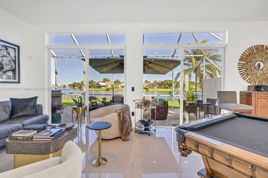 待售: $975,000 (4 贝兹, 3 浴室, 3347 平方英尺)