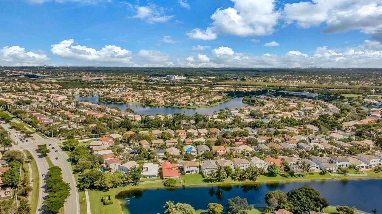 待售: $975,000 (4 贝兹, 3 浴室, 3347 平方英尺)