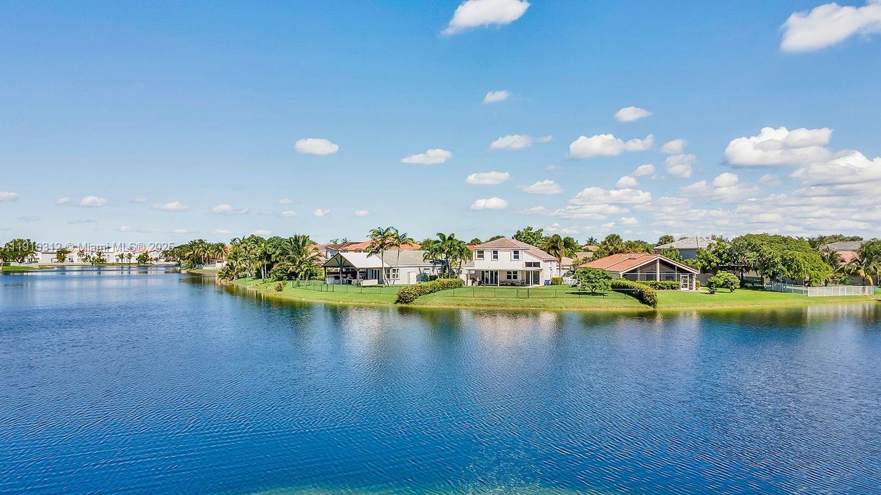 待售: $975,000 (4 贝兹, 3 浴室, 3347 平方英尺)