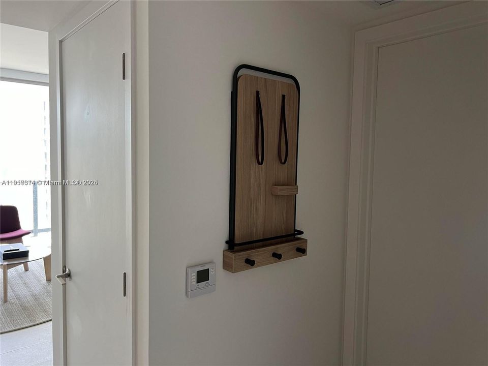 В аренду: $3,400 (1 спален, 1 ванн, 505 Квадратных фут)