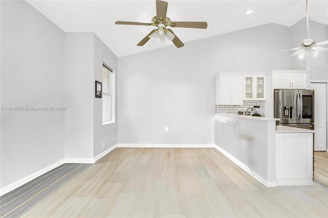 Virtually staged empty