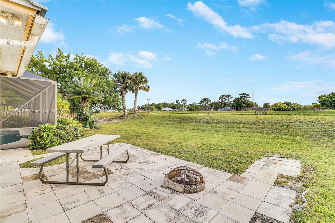 Outdoor patio with fire pit