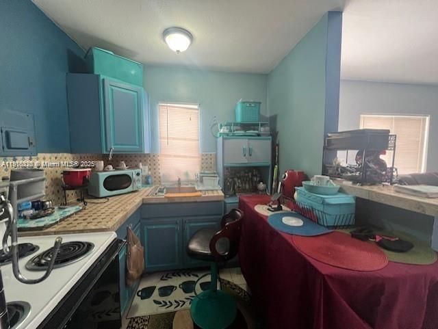 待售: $3,550,000 (0 贝兹, 0 浴室, 0 平方英尺)