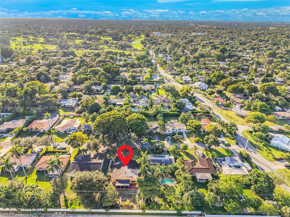 Activo con contrato: $839,000 (3 camas, 2 baños, 2017 Pies cuadrados)