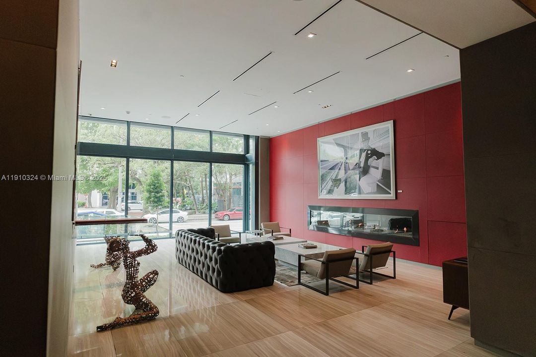 待售: $925,000 (2 贝兹, 2 浴室, 1134 平方英尺)