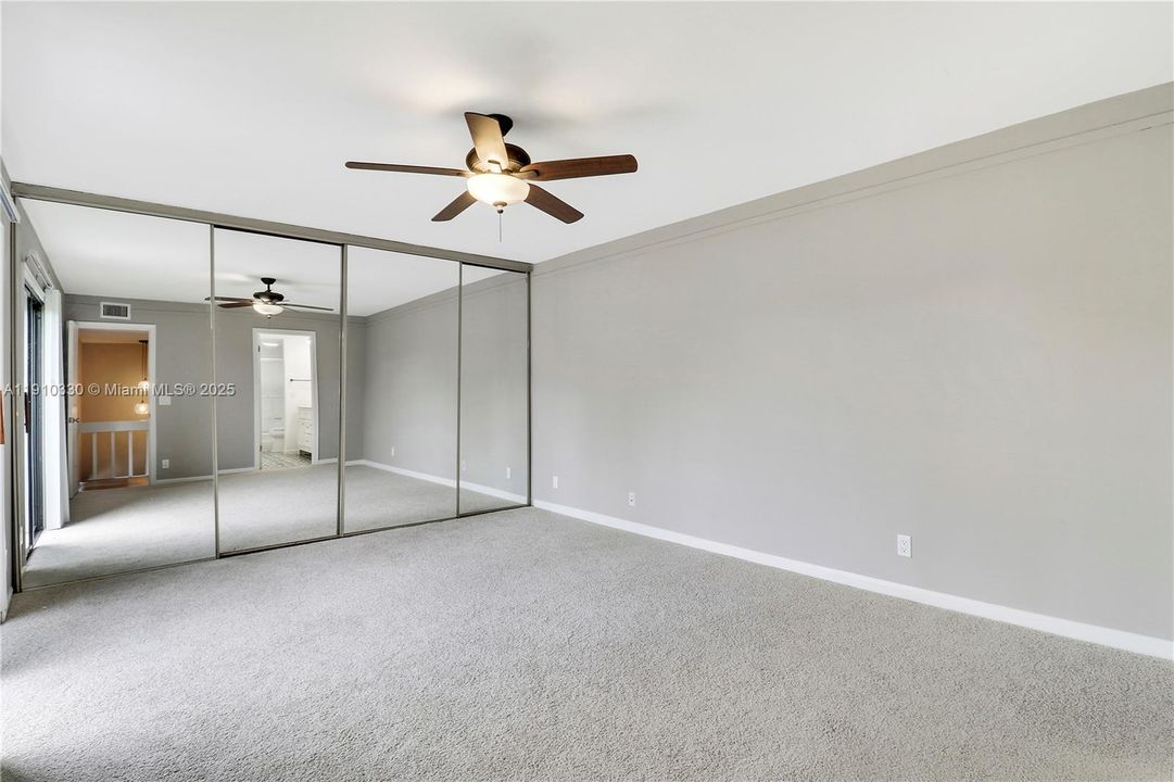 Active With Contract: $368,000 (2 beds, 2 baths, 1320 Square Feet)