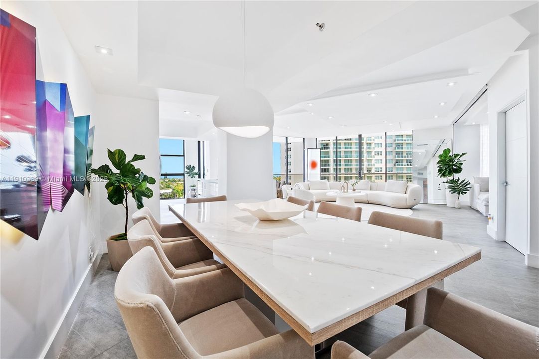 For Sale: $1,800,000 (3 beds, 2 baths, 2080 Square Feet)