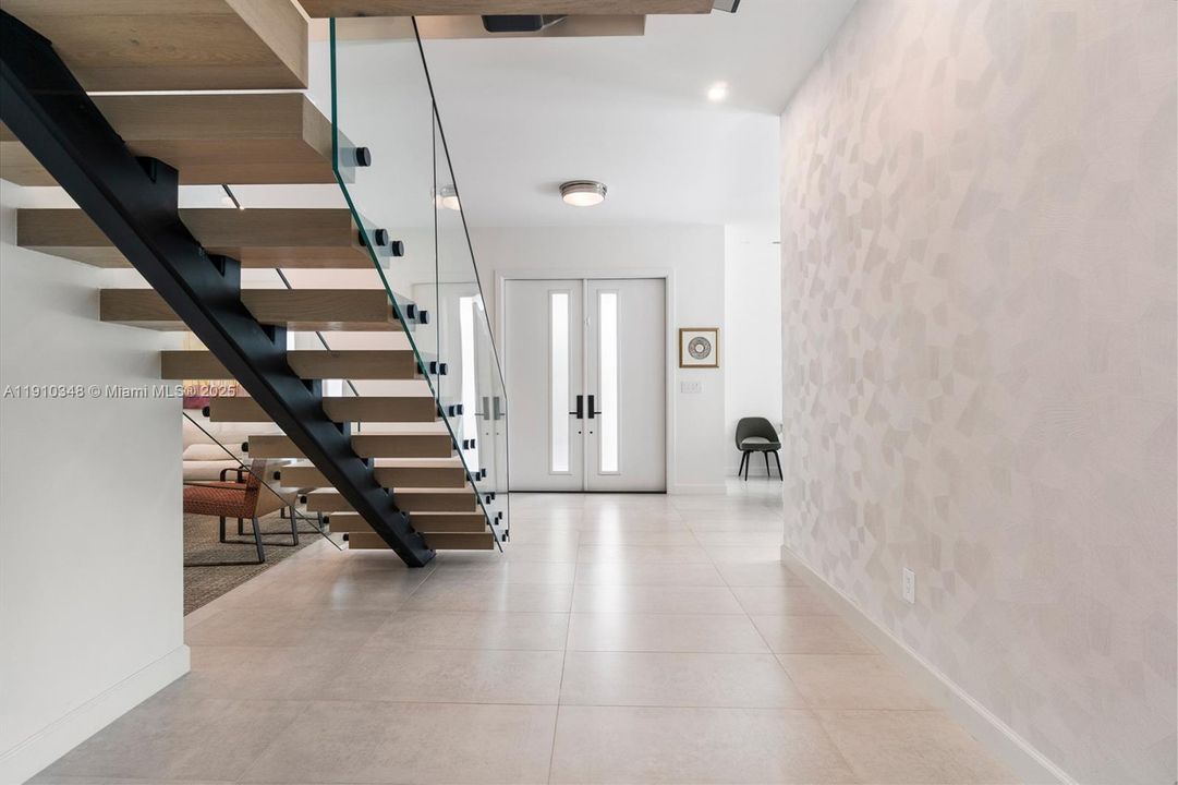 На продажу: $3,850,000 (5 спален, 5 ванн, 3511 Квадратных фут)