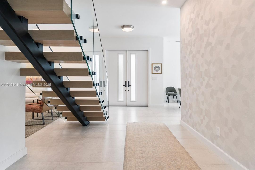 На продажу: $3,850,000 (5 спален, 5 ванн, 3511 Квадратных фут)