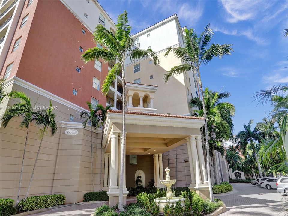 For Sale: $499,000 (2 beds, 2 baths, 1024 Square Feet)