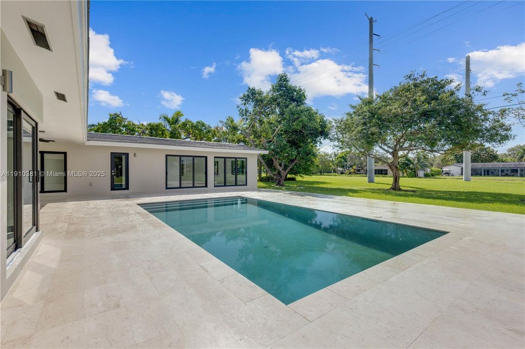 В аренду: $9,200 (4 спален, 3 ванн, 2702 Квадратных фут)