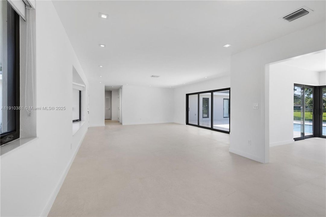 В аренду: $9,200 (4 спален, 3 ванн, 2702 Квадратных фут)