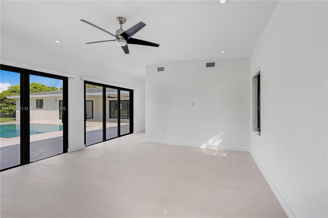 В аренду: $9,200 (4 спален, 3 ванн, 2702 Квадратных фут)