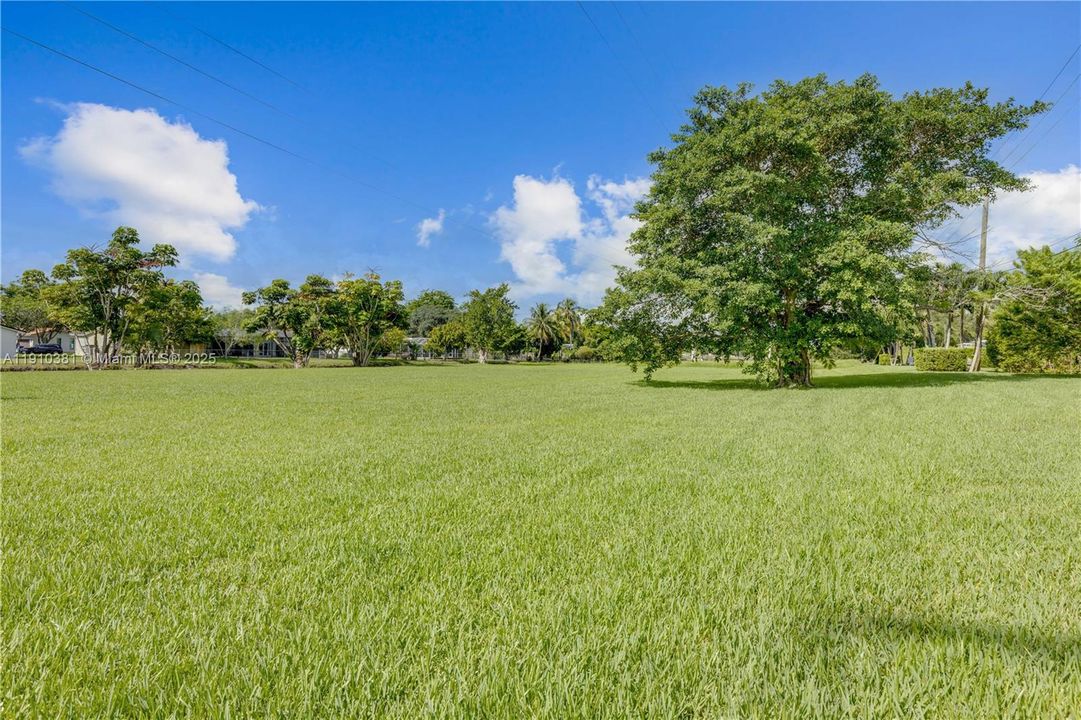 В аренду: $9,200 (4 спален, 3 ванн, 2702 Квадратных фут)