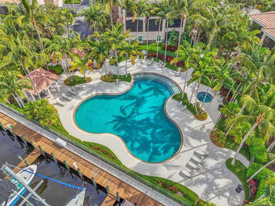 13435 Treasure Cove Comm Pool