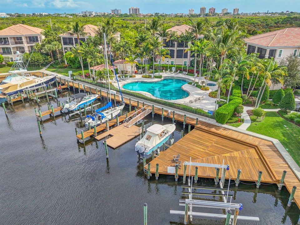 13435 Treasure Cove