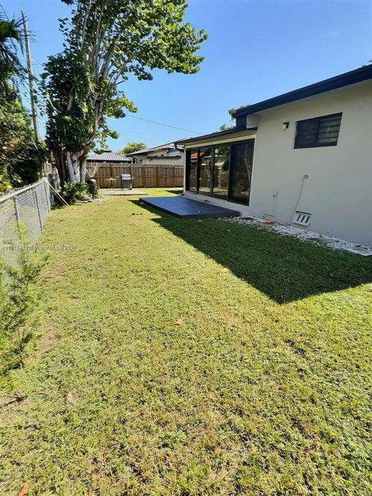 На продажу: $850,000 (3 спален, 2 ванн, 0 Квадратных фут)