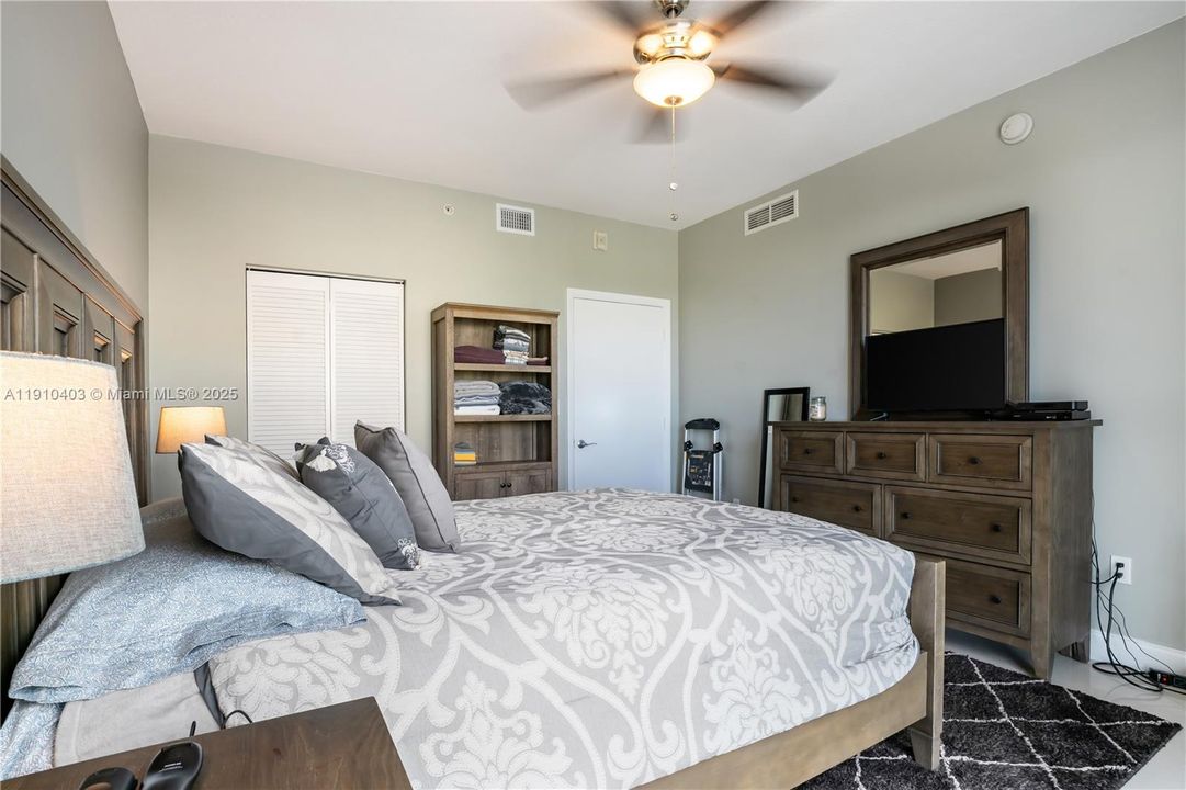 Недавно арендовано: $2,700 (1 спален, 1 ванн, 797 Квадратных фут)