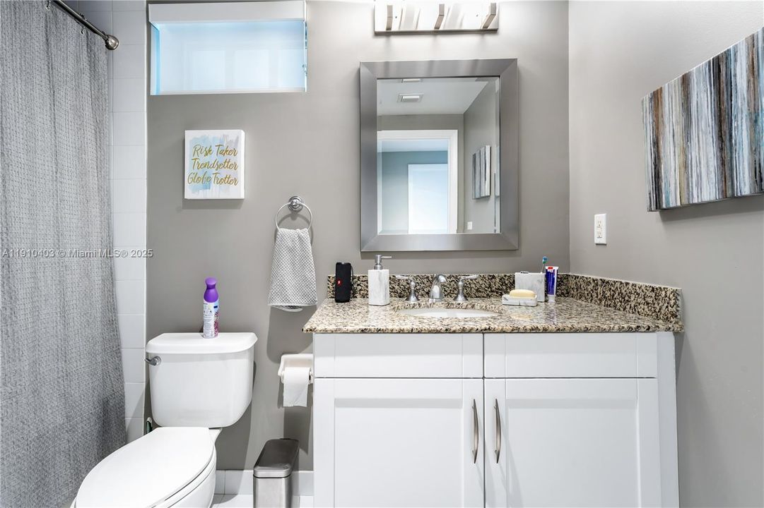 Недавно арендовано: $2,700 (1 спален, 1 ванн, 797 Квадратных фут)