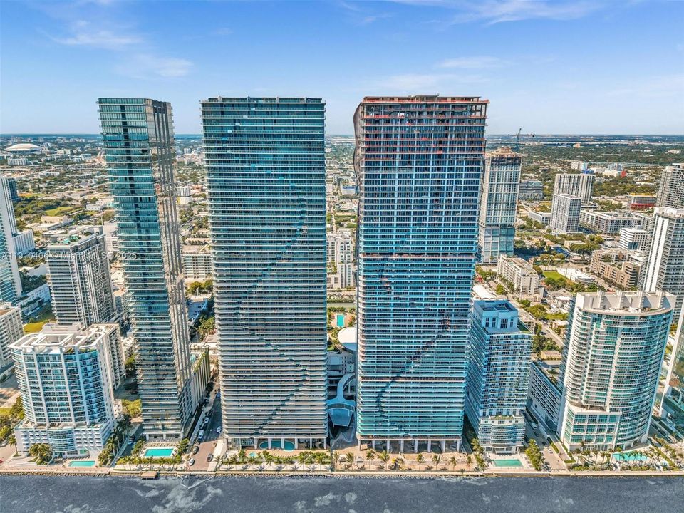 Recently Rented: $7,000 (1 beds, 2 baths, 1100 Square Feet)