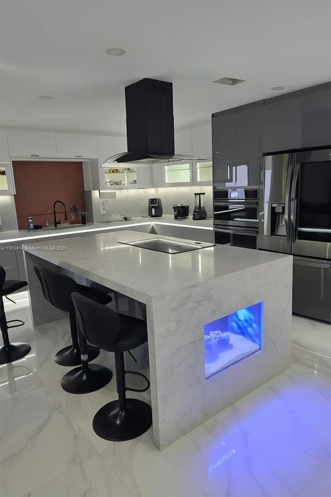 For Rent: $5,000 (3 beds, 3 baths, 2029 Square Feet)