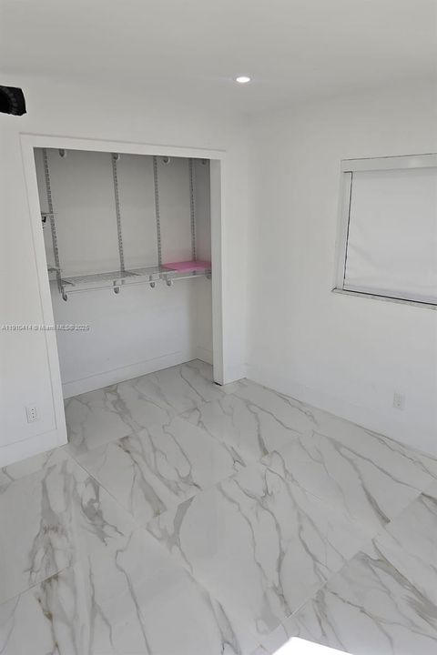 For Rent: $5,000 (3 beds, 3 baths, 2029 Square Feet)