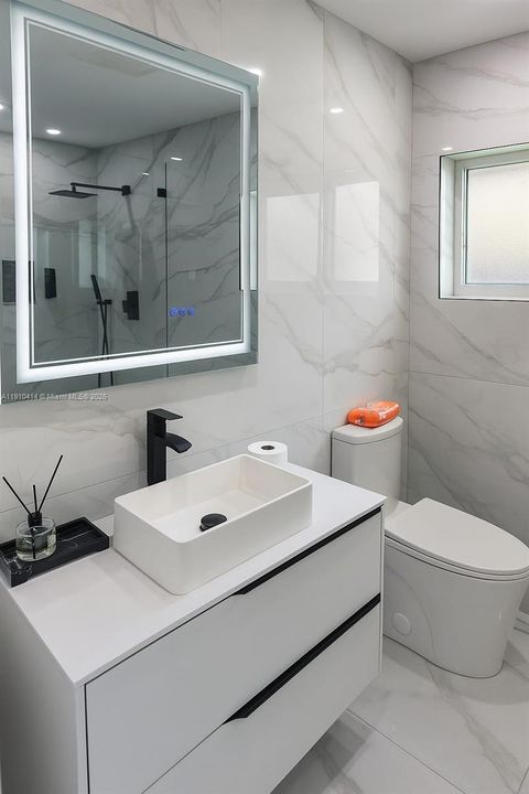 For Rent: $5,000 (3 beds, 3 baths, 2029 Square Feet)