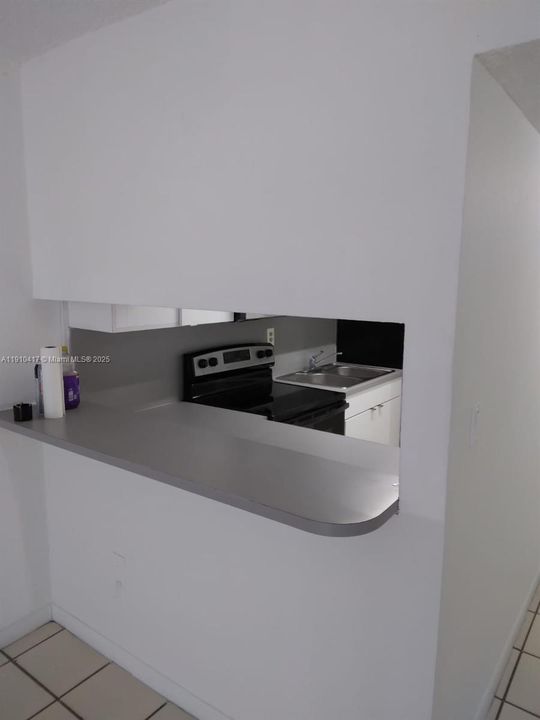 Recently Sold: $189,000 (1 beds, 1 baths, 737 Square Feet)