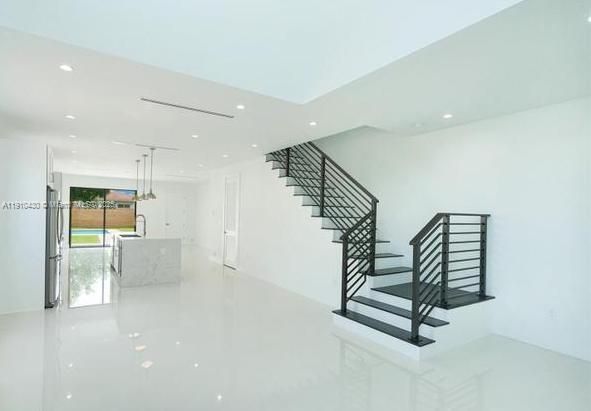 Active With Contract: $1,195,000 (3 beds, 2 baths, 2195 Square Feet)