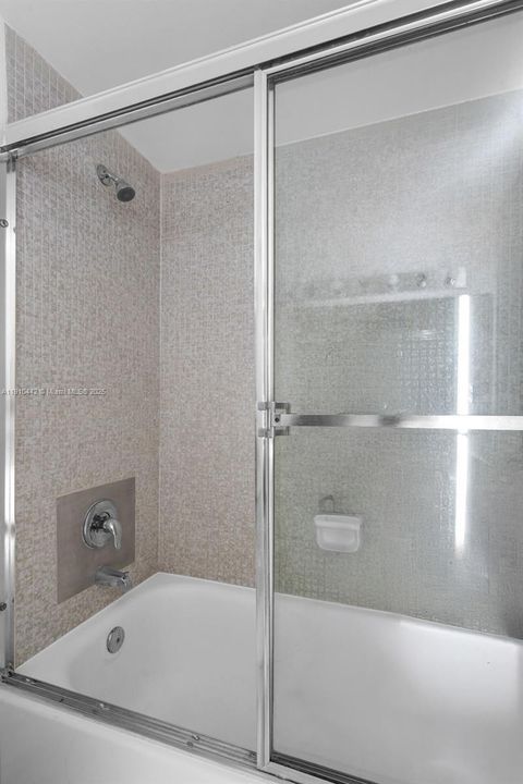 Active With Contract: $249,000 (0 beds, 1 baths, 680 Square Feet)