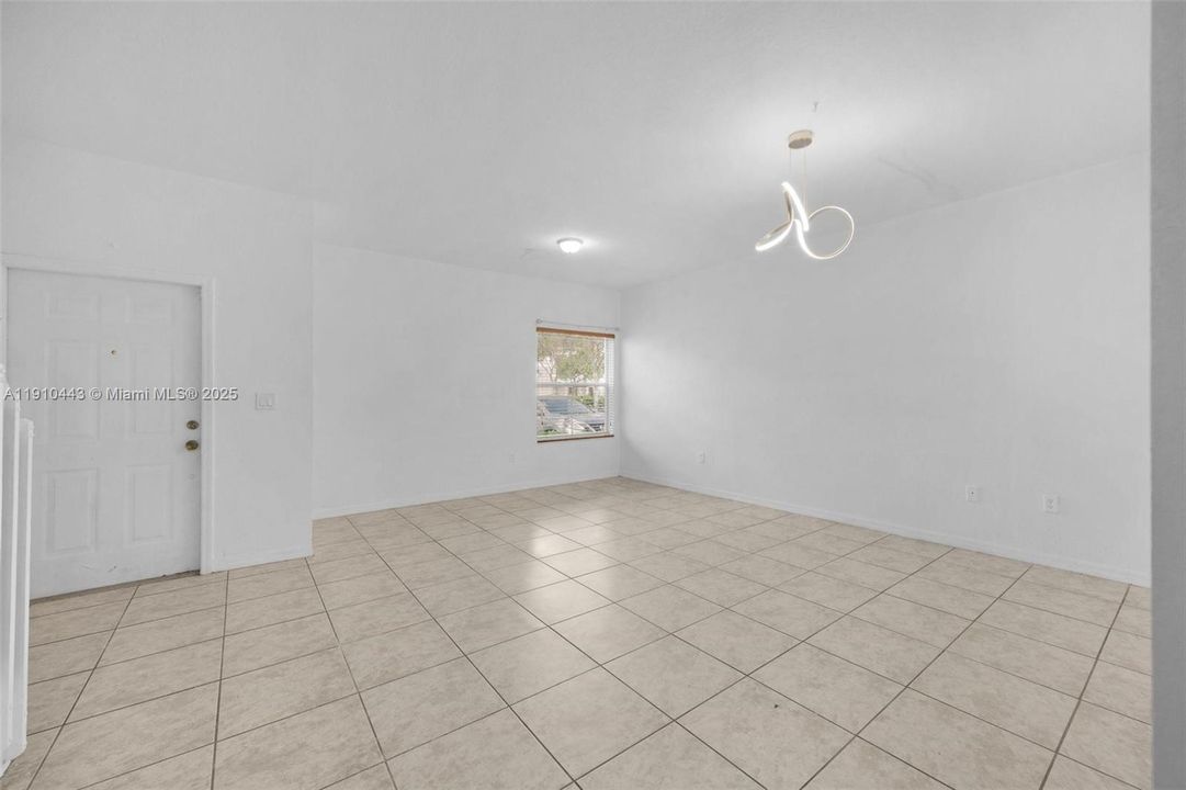 На продажу: $380,000 (3 спален, 2 ванн, 1505 Квадратных фут)