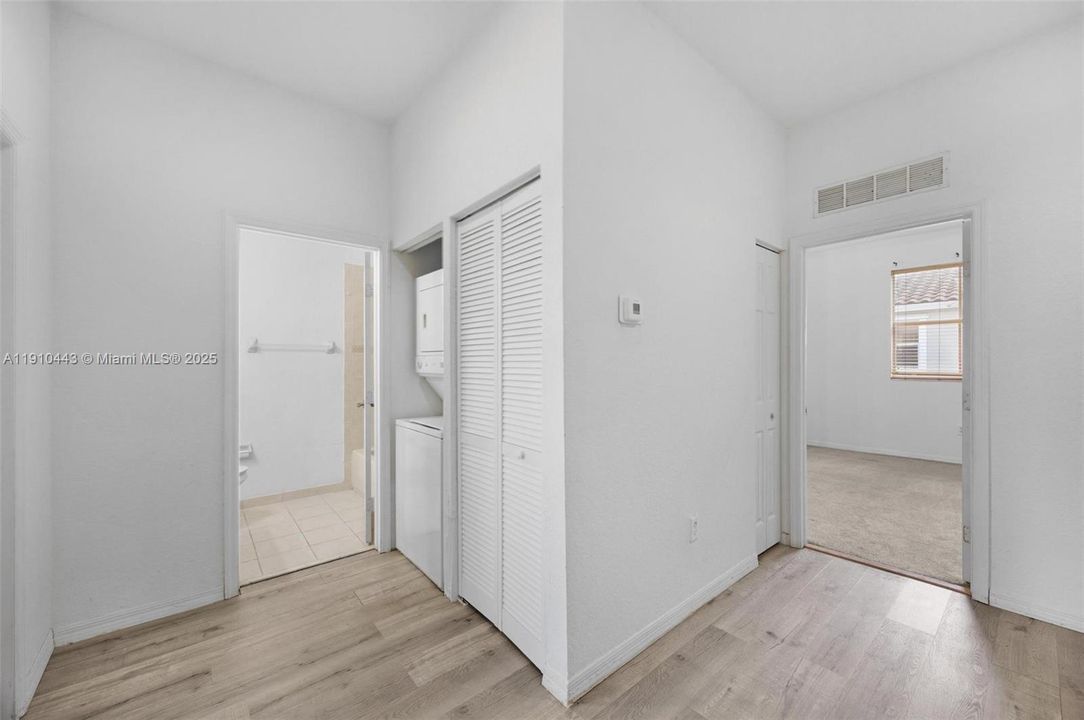 На продажу: $380,000 (3 спален, 2 ванн, 1505 Квадратных фут)