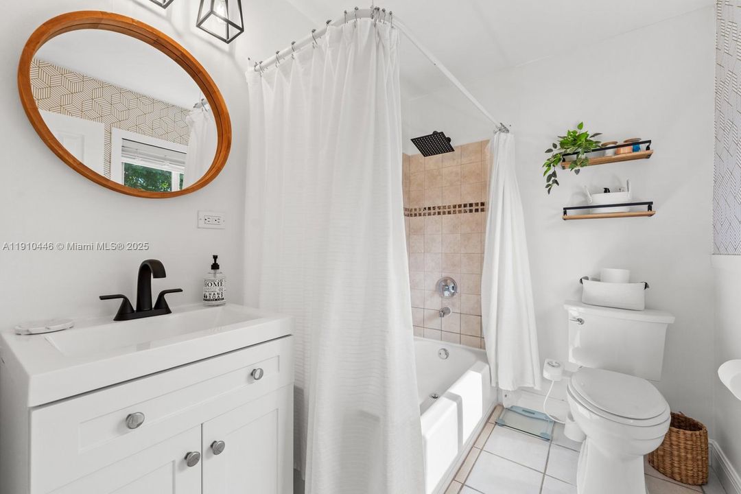 В аренду: $10,000 (5 спален, 4 ванн, 2869 Квадратных фут)