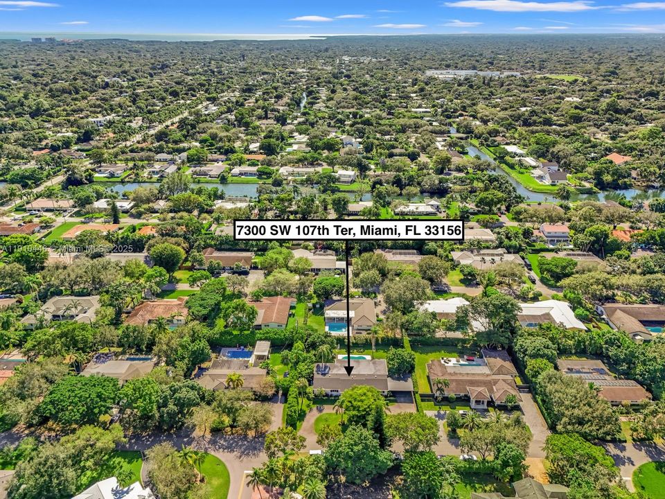 В аренду: $10,000 (5 спален, 4 ванн, 2869 Квадратных фут)