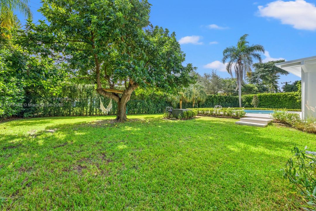 В аренду: $10,000 (5 спален, 4 ванн, 2869 Квадратных фут)