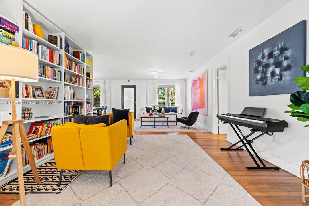 В аренду: $10,000 (5 спален, 4 ванн, 2869 Квадратных фут)