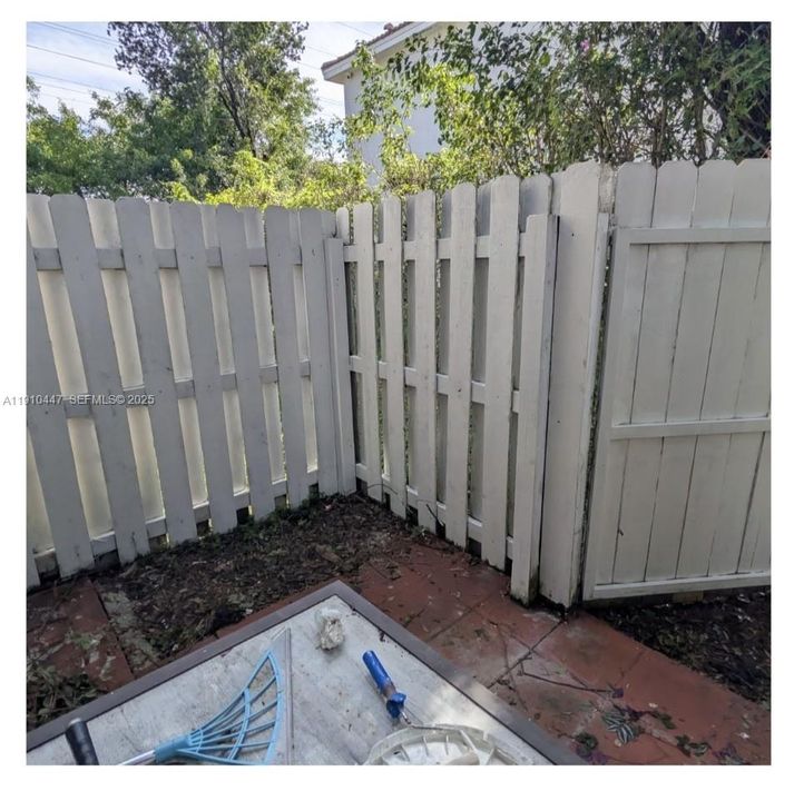 出租: $1,950 (3 贝兹, 2 浴室, 1166 平方英尺)