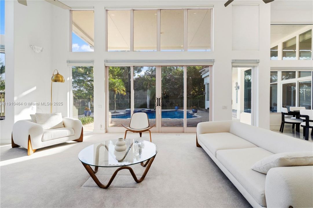 For Sale: $3,450,000 (4 beds, 4 baths, 4700 Square Feet)