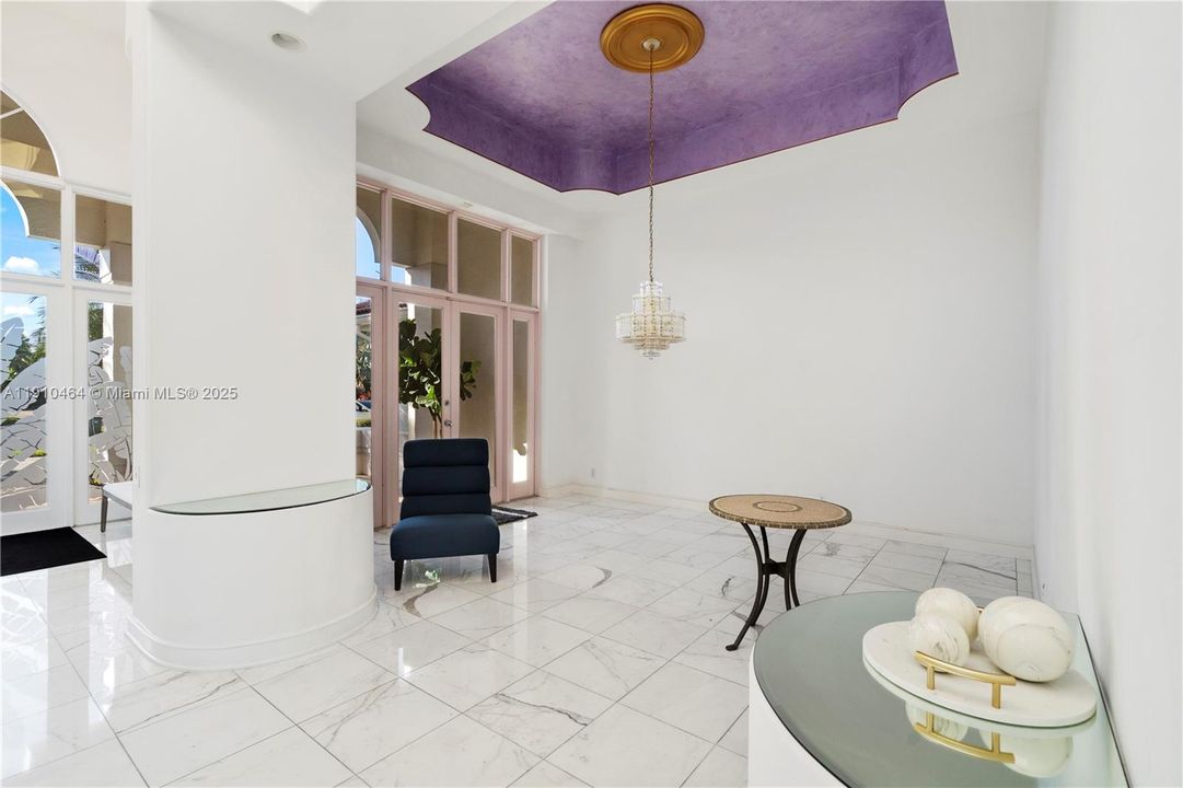 For Sale: $3,450,000 (4 beds, 4 baths, 4700 Square Feet)