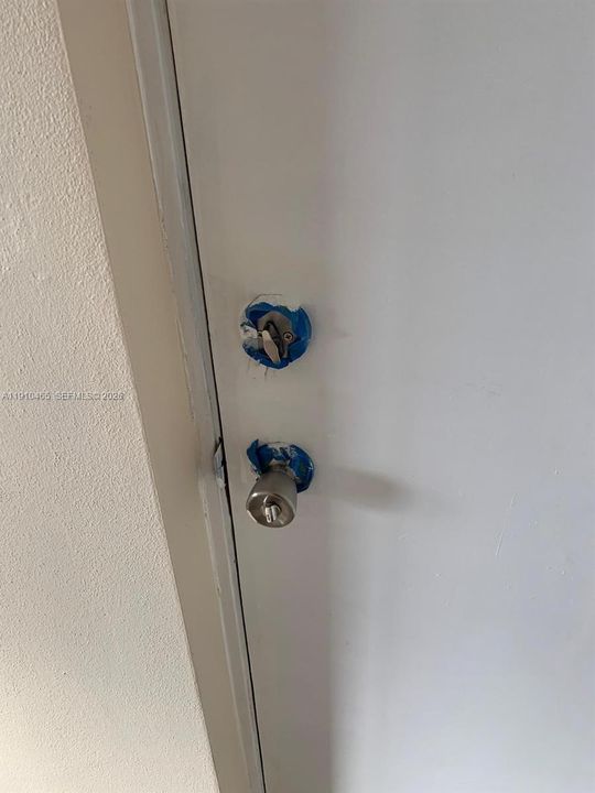 В аренду: $2,300 (1 спален, 1 ванн, 650 Квадратных фут)